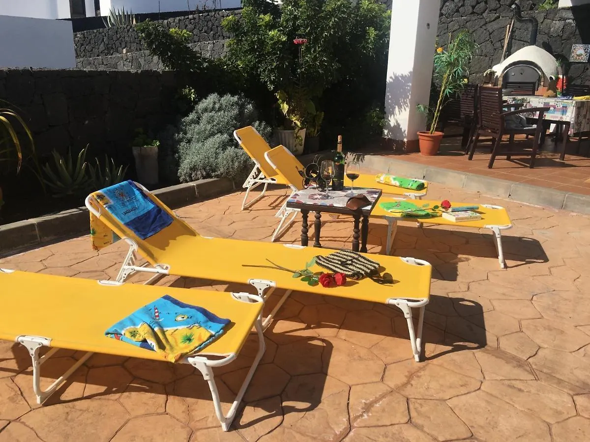 Casa Gloria Villa Tias